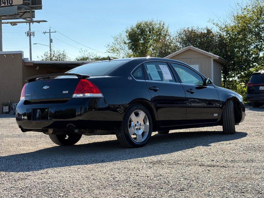 Chevrolet Impala Vehicle Full-screen Gallery Image 03