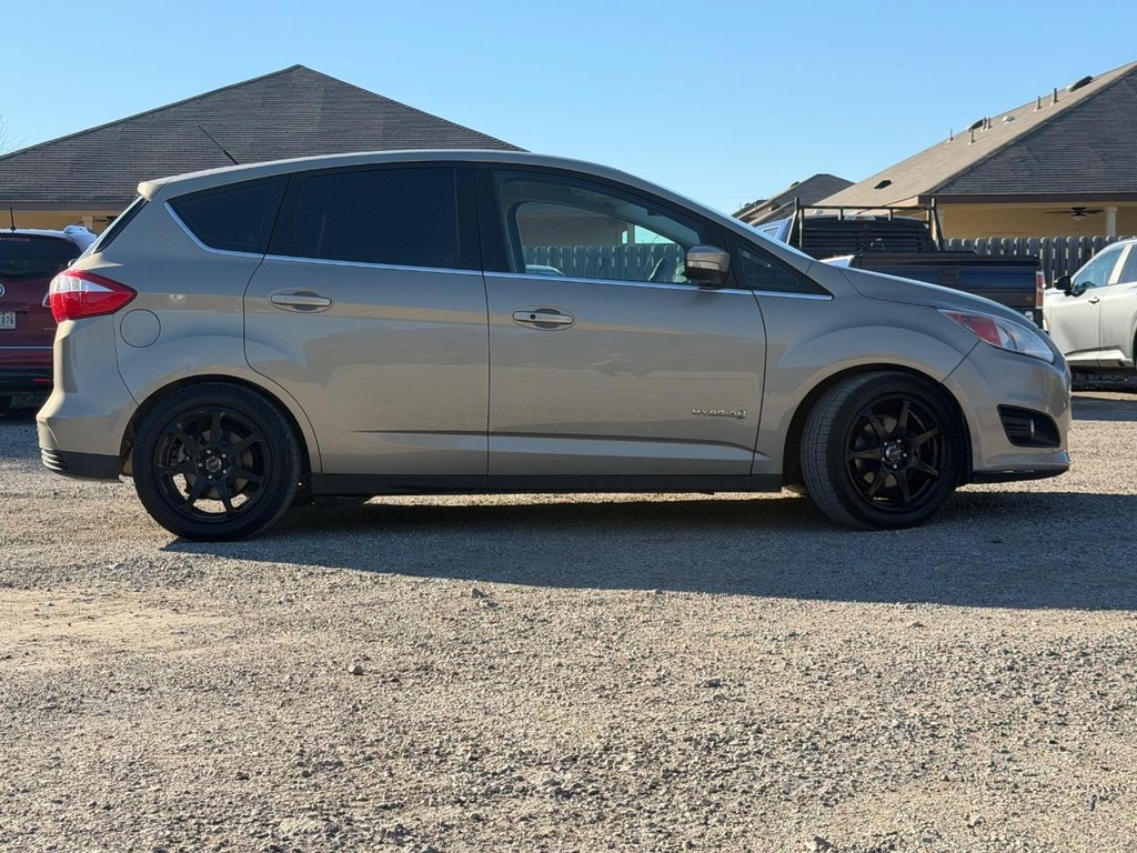 Ford C-Max Hybrid Vehicle Full-screen Gallery Image 2