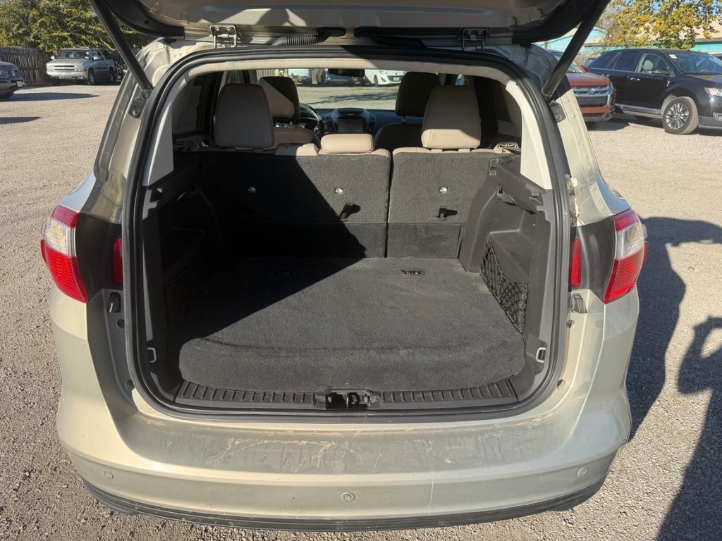 Ford C-Max Hybrid Vehicle Full-screen Gallery Image 5