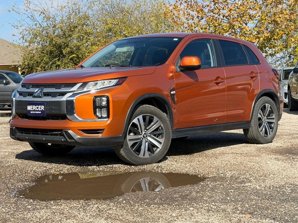 Mitsubishi Outlander Sport Vehicle Full-screen Gallery Image 9