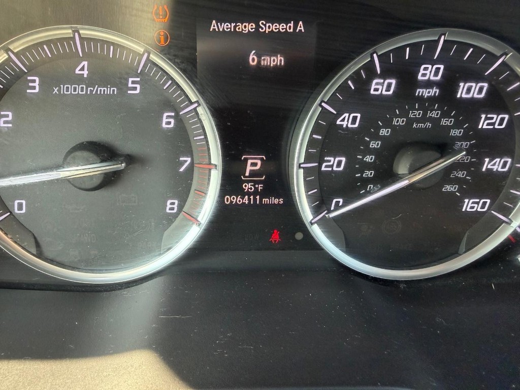 Acura MDX Vehicle Full-screen Gallery Image 25