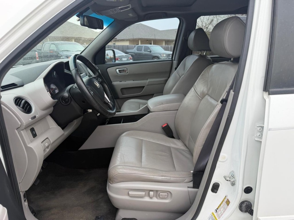 Honda Pilot Vehicle Full-screen Gallery Image 18