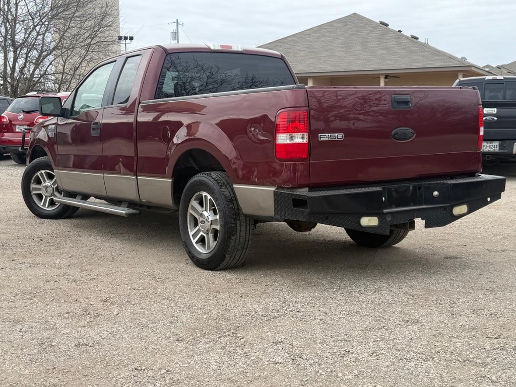Ford F-150 Vehicle Full-screen Gallery Image 5