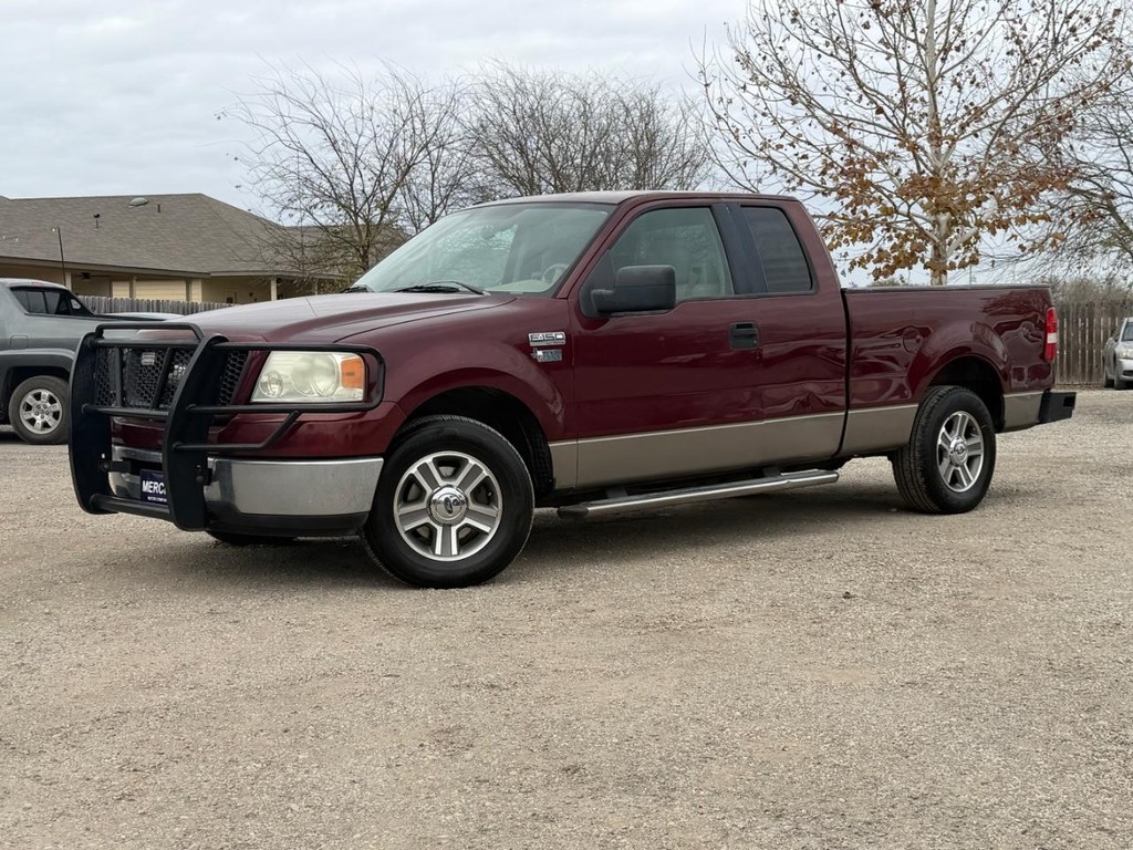 Ford F-150 Vehicle Full-screen Gallery Image 8