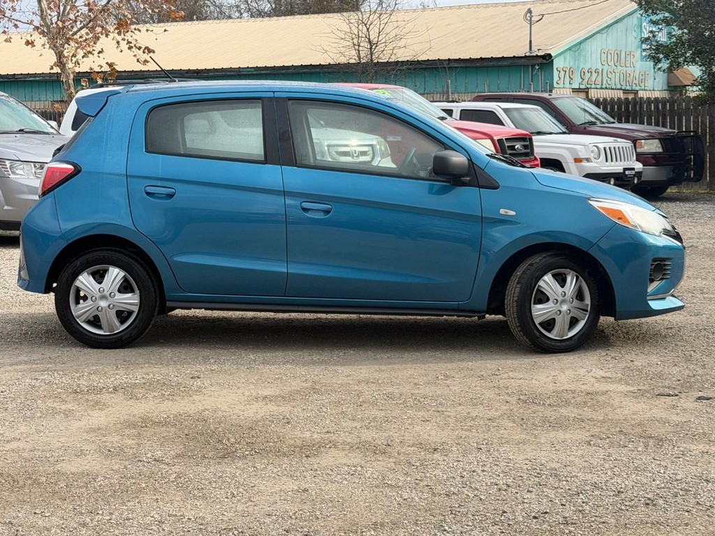 Mitsubishi Mirage Vehicle Full-screen Gallery Image 02