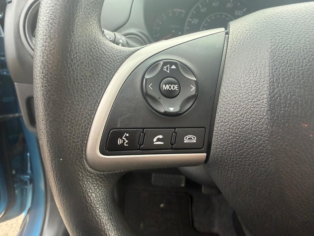 Mitsubishi Mirage Vehicle Full-screen Gallery Image 20