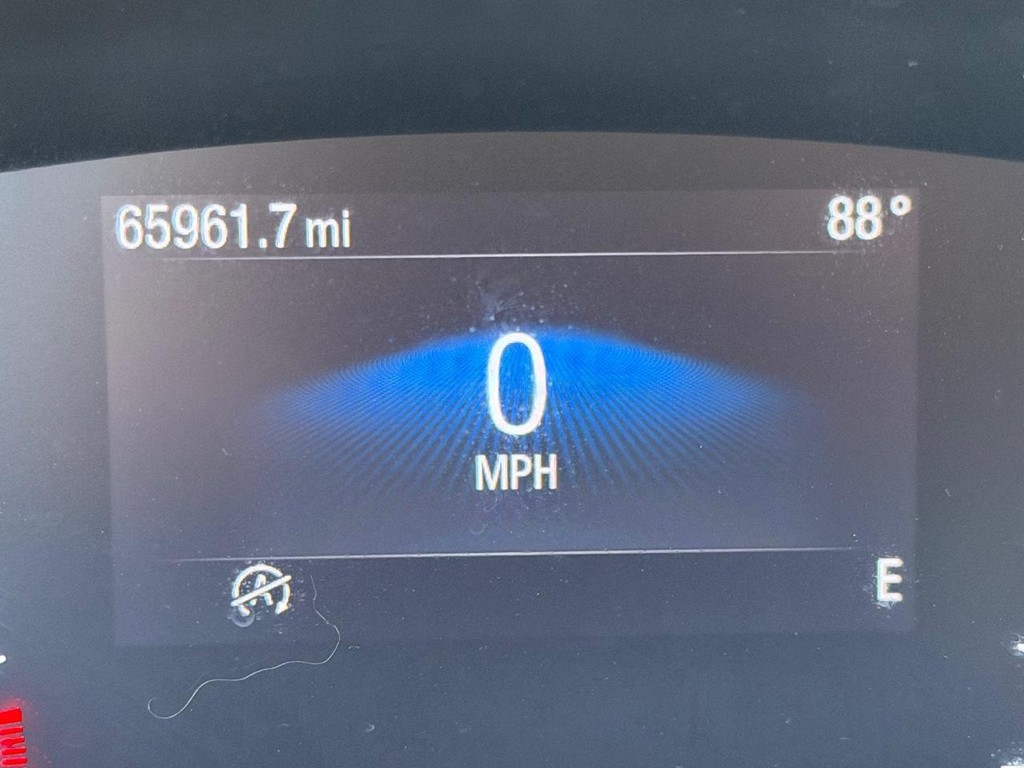 Ford Escape Vehicle Full-screen Gallery Image 24