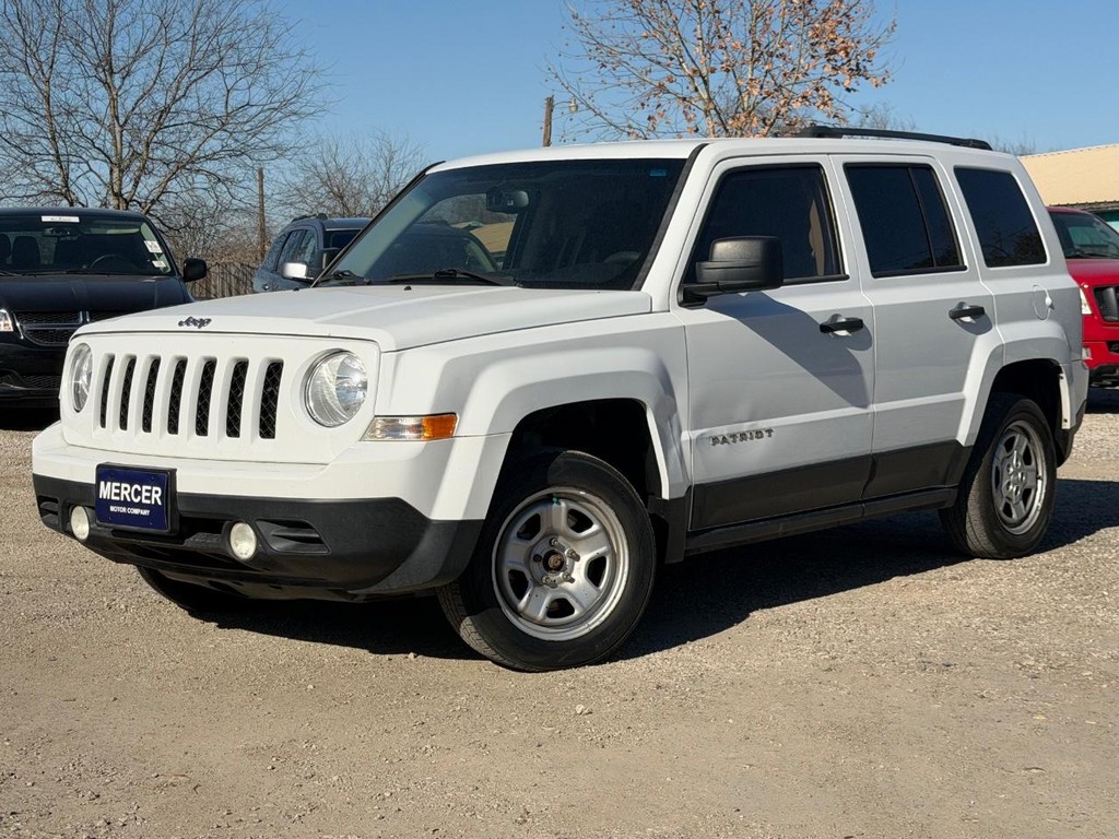 Jeep Patriot Vehicle Full-screen Gallery Image 9