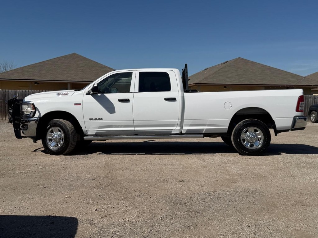 Ram 2500 Vehicle Full-screen Gallery Image 07