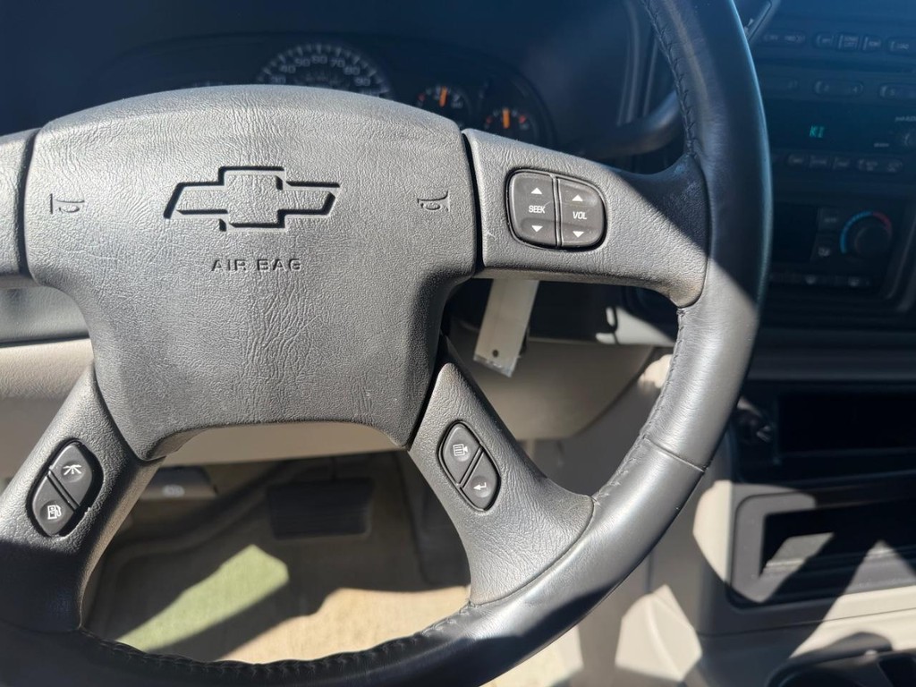 Chevrolet TAHOE Vehicle Full-screen Gallery Image 20