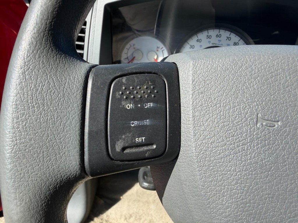 Dodge Dakota Vehicle Full-screen Gallery Image 18