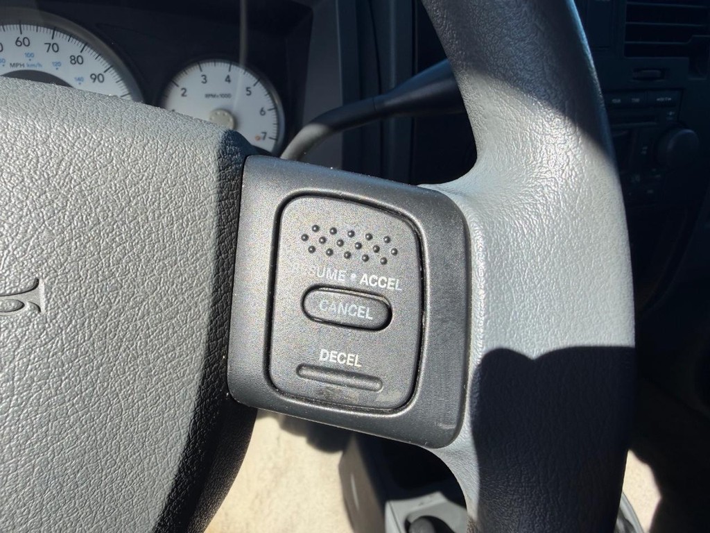 Dodge Dakota Vehicle Full-screen Gallery Image 19