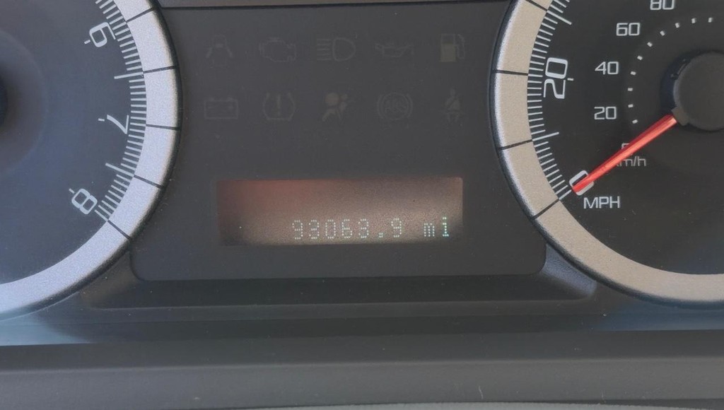 Ford Escape Vehicle Full-screen Gallery Image 22