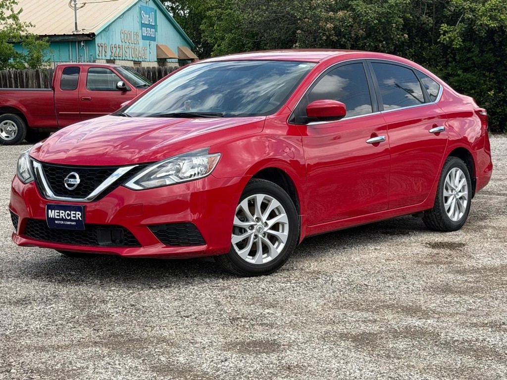 Nissan Sentra Vehicle Full-screen Gallery Image 08