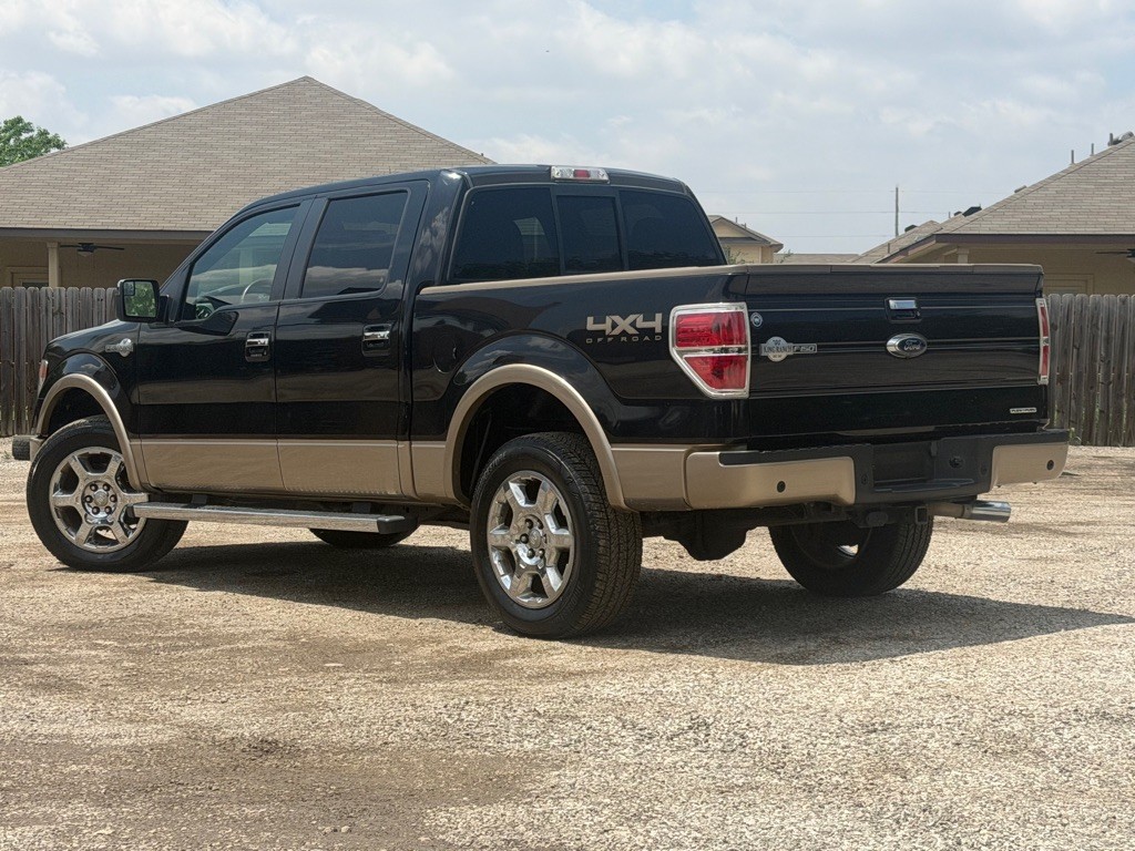 Ford F-150 Vehicle Full-screen Gallery Image 5