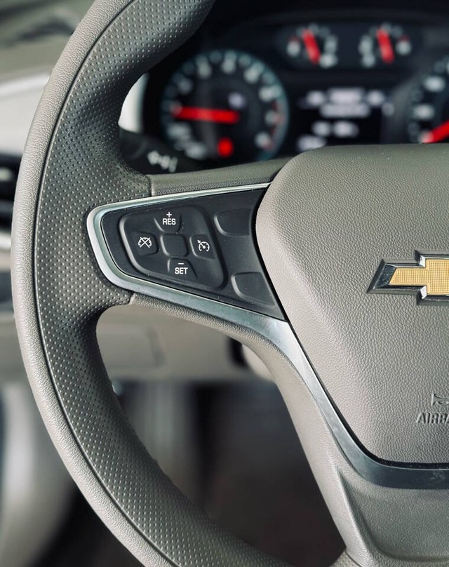 Chevrolet Malibu Vehicle Full-screen Gallery Image 13