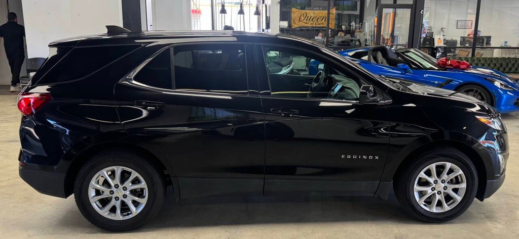 Chevrolet Equinox Vehicle Full-screen Gallery Image 07