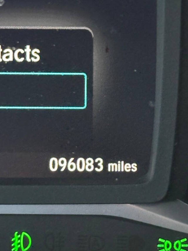 Honda Pilot Vehicle Full-screen Gallery Image 17