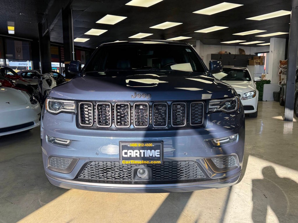 Jeep Grand Cherokee Vehicle Full-screen Gallery Image 07