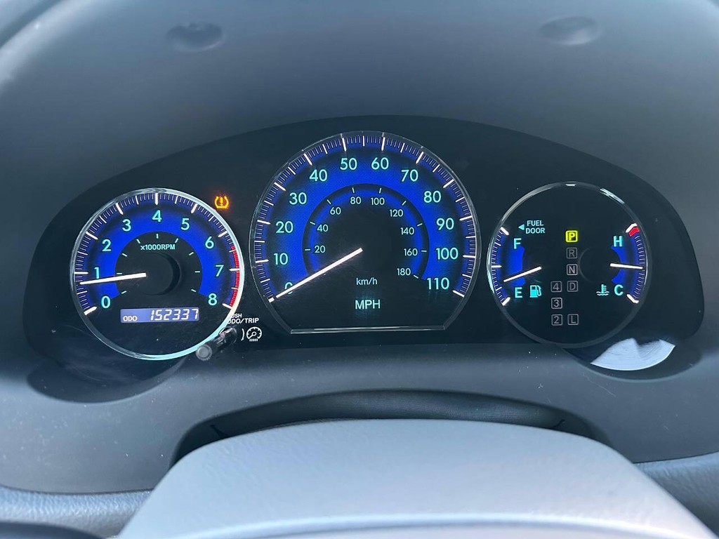 Toyota Sienna Vehicle Full-screen Gallery Image 10