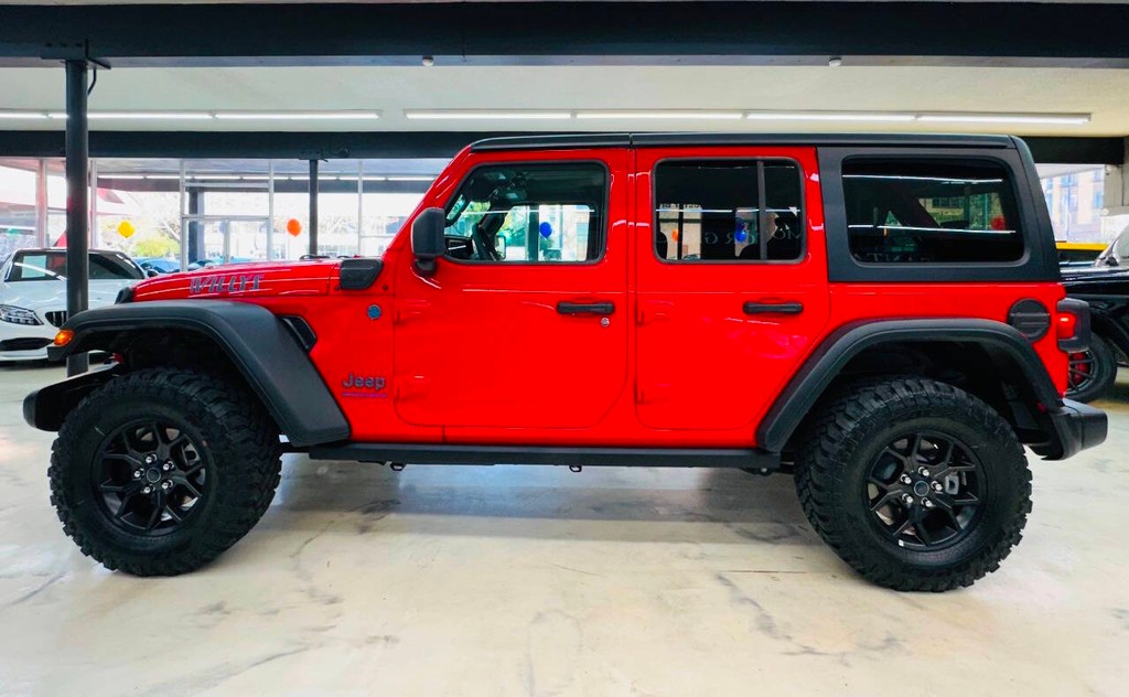 Jeep Wrangler 4xe Vehicle Full-screen Gallery Image 02