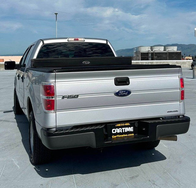 Ford F-150 Vehicle Full-screen Gallery Image 04