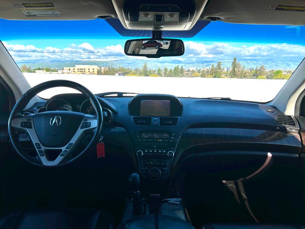 Acura MDX Vehicle Full-screen Gallery Image 07