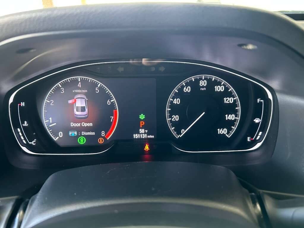 Honda Accord Sedan Vehicle Full-screen Gallery Image 08