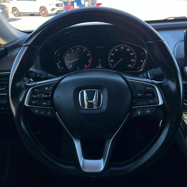 Honda Accord Sedan Vehicle Full-screen Gallery Image 08