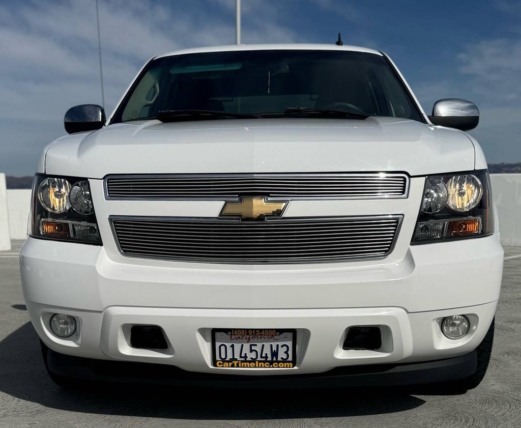 Chevrolet Avalanche Vehicle Full-screen Gallery Image 10