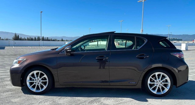 more details - lexus ct 200h
