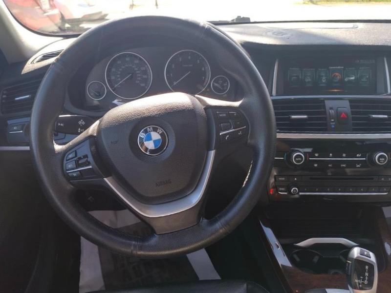 BMW X3 Vehicle Image 12