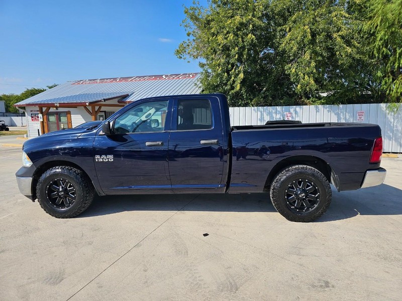 Ram 1500 Vehicle Image 02