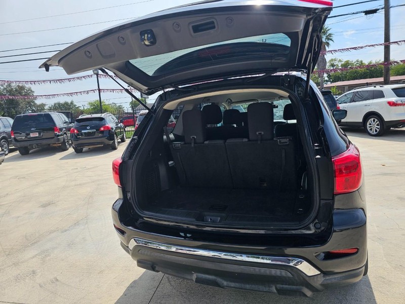 Nissan Pathfinder Vehicle Image 05