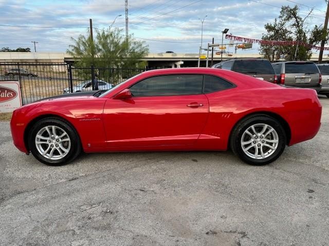 Chevrolet Camaro Vehicle Image 02
