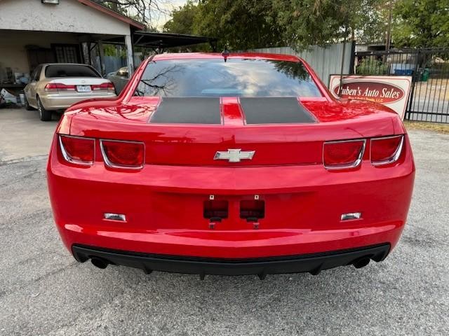 Chevrolet Camaro Vehicle Image 04