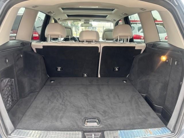 Mercedes-Benz GLK-Class Vehicle Image 20