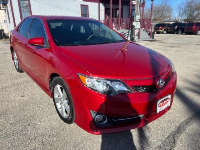Toyota Camry Vehicle Image 07