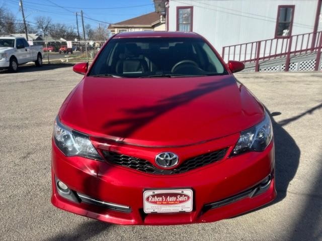 Toyota Camry Vehicle Image 08