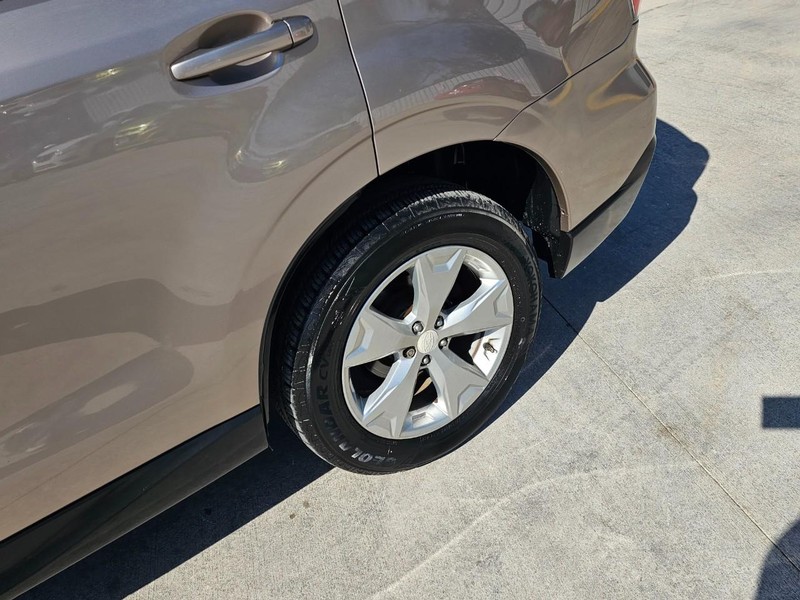 Subaru Forester Vehicle Image 11