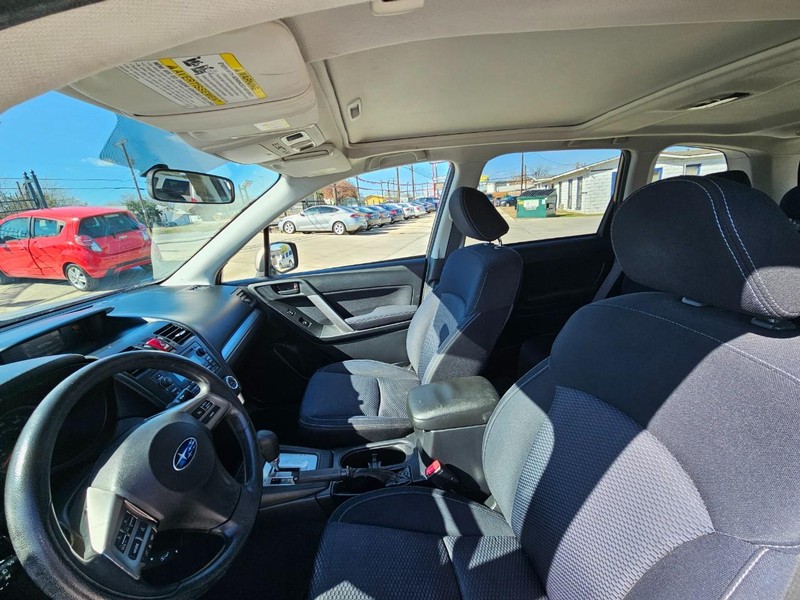 Subaru Forester Vehicle Image 15