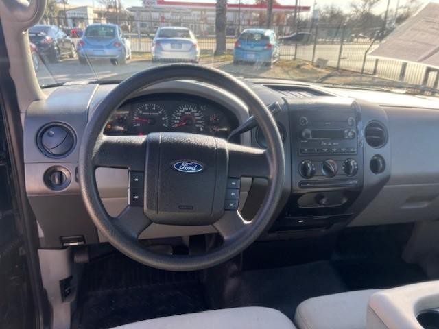 Ford F-150 Vehicle Image 13