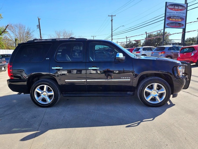 Chevrolet Tahoe Vehicle Image 07