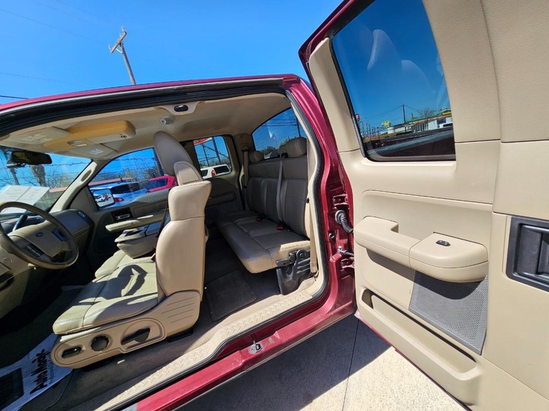 Ford F-150 Vehicle Image 12