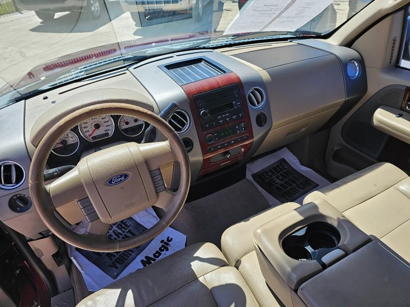 Ford F-150 Vehicle Image 14