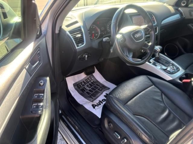 Audi Q5 Vehicle Image 10