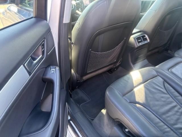 Audi Q5 Vehicle Image 13
