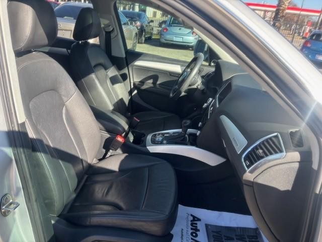 Audi Q5 Vehicle Image 18