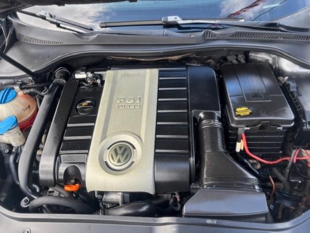 Volkswagen Jetta Sedan Vehicle Full-screen Gallery Image 21