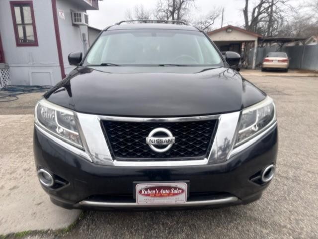 Nissan Pathfinder Vehicle Image 08